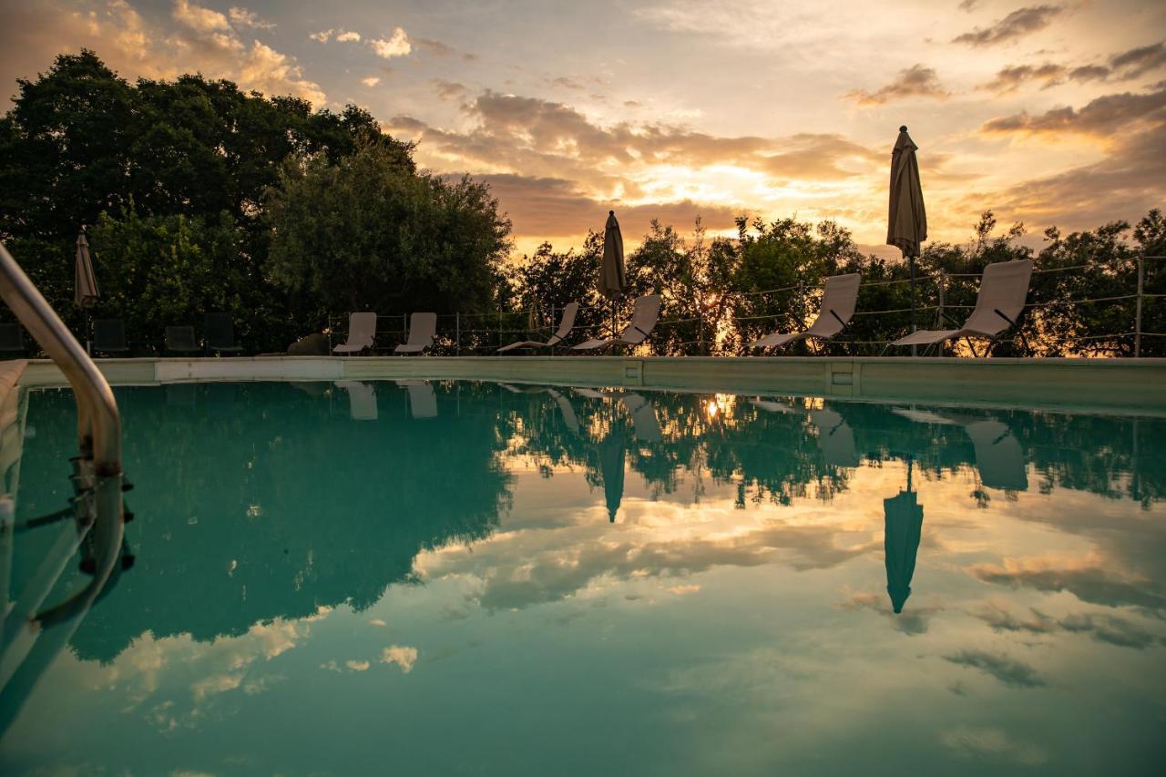 Agriturismo San Leonardello エクステリア 写真